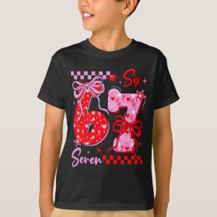 T-shirt Drôle de Saint-Valentin 67 Meme 6 7 Arc de la Sain