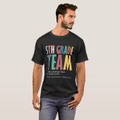 T-shirt drôle d'équipe de 5e comme normal mais plu (Devant entier)