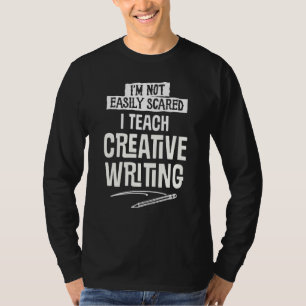 T-shirt Drôle Halloween ici pour l'écriture créative