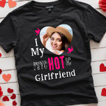 T-shirt Drôle J'Aime Mon Fille CHAUD Photo Personnalisée R<br><div class="desc">Vous cherchez une façon unique et amusante de montrer à votre petit ami combien vous souciez de cette Saint-Valentin? Ne cherchez pas plus loin que notre t-shirt 'I Love My psycHOTic Girlfriend' ! Ce tee-shirt élégant et tendance est doté d'un cadre cardiaque mignon et de coeurs roses ludiques, ce qui...</div>
