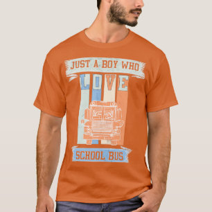 T-shirt drôle Juste un garçon qui aime le bus scolaire cad