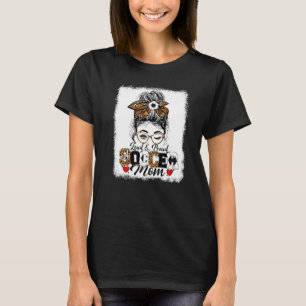 T-shirt Drôle Messy Bun Loud & Proud Soccer Maman D de mèr