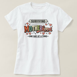 T-shirt drôle pour maman survivant à la maternité