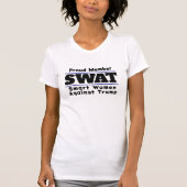 T-shirt Drôle "SWAT : Femmes intelligentes contre Trump" (Devant)