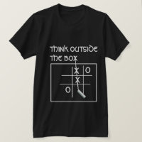 Drôle Tee Think Outside Box Tic Tac Toe