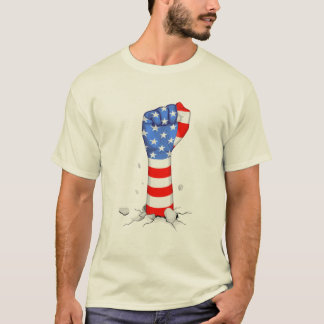 T-shirt du drapeau américain à main