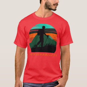 T-shirt Durabilité Homme Randonneur De Montagne Portant Un