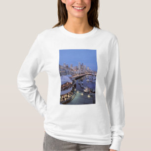 T-shirt Dusk sur Bell Harbour à Seattle, Washington.