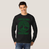 T-shirt Earth Day Every Day Save Planet Earth April 2023   (Devant entier)