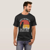 T-shirt Easily Distracted By Cats (Devant entier)