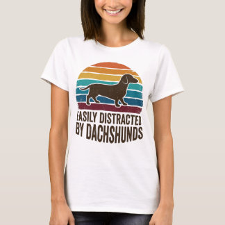 T-shirt Easily Distracted By Dachshunds Retro Sunset Funny
