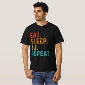 T-shirt Eat Sleep DJ Repeat (Devant entier)