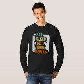 T-shirt Eat Sleep Get High Repeat Mountaineer (Devant entier)