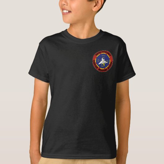 T-shirt École d'arme de combattant de la marine F-18 (Devant)