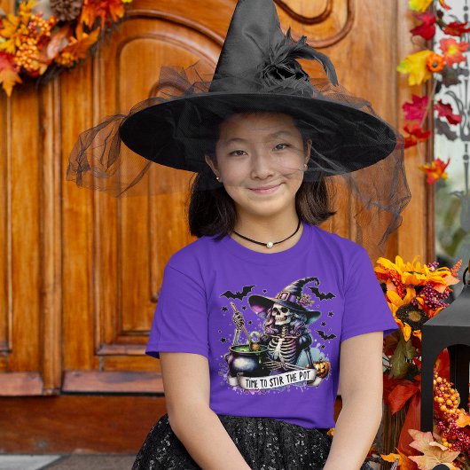 T-Shirt Eerie Witch Skeleton Cauldron Halloween