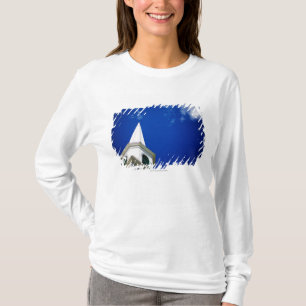 T-shirt Église Steeple de la Nouvelle Angleterre avec un