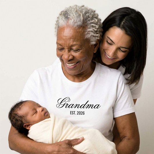 T-shirt Elegant Grandma Established Script Design