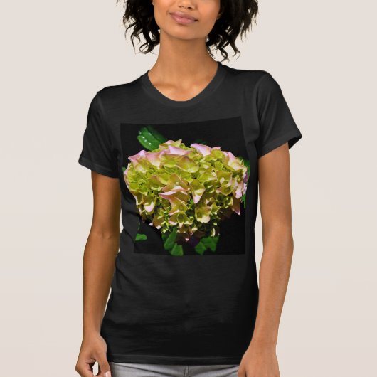 T-shirt Elégantes hydrangées florales vertes et douces (Devant)