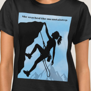 T-shirt Elle a atteint le sommet de la montagne Réalisatio