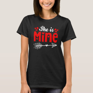 T-shirt Elle est à la mienne jumelé Valentine's Day pour S