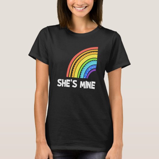 T-shirt Elle est à moi Lgbt Lesbian Matching Couples Rainb (Devant)