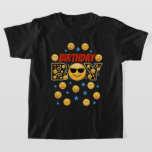 T-shirt Emoji Birthday Boy face sourire<br><div class="desc">Célébrez l'anniversaire avec ce t-shirt spécial,  design personnalisé</div>