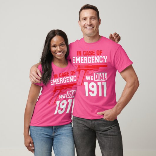 T-shirt En Coque D'Urgence, Nous Composez Le Propriétaire  (Unisexe)