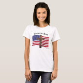 T-shirt En Dieu nous avons confiance avec le drapeau améri (Devant entier)