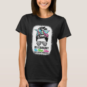 T-shirt En Février Nous Portons Zebra Messy Bun Rare Malad