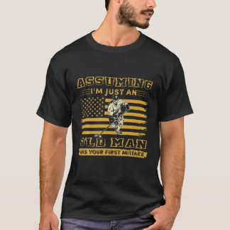 T-shirt En supposant que je ne suis qu'un vieil homme, c'é