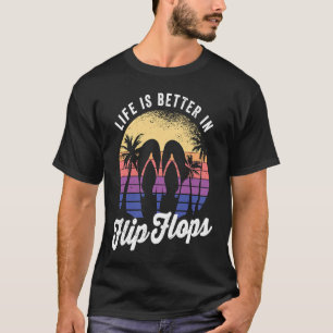 T-shirt en tongs pour des vacances à la plage rétro
