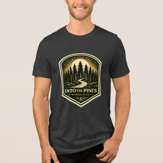 T-SHIRT EN TRI-MATIÈRE DANS LES PINS (Recto)