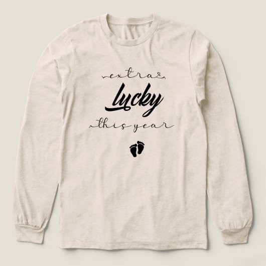T-shirt En Tri-matière "Extra Lucky This Year" Pregnancy Announcement Gif (Motif devant)