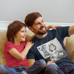 T-shirt En Tri-matière Fête des pères photo personnalisée de Best Papa Ev<br><div class="desc">Ajoutez votre propre photo à ce t-shirt pour créer le cadeau de Fête des pères parfait pour papa. Ce tee graphique est doté d'un graphisme de tag noir et blanc pour mettre en valeur votre photo qui lit BEST DAD EVER en lettres noires en gras.</div>
