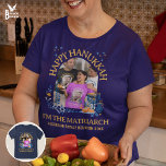 T-shirt En Tri-matière HAPPY HANOUKKA Custom Photo MATRIARCH<br><div class="desc">Fun I'M THE MATRIARCH Hanoukka Family Reunion assorti T-Shirt avec TEXTE ET PHOTO PERSONNALISABLE. Rendre votre réunion de famille plus amusante en portant des T-shirts et des sweatshirts assortis avec votre rôle dans la famille. Chaque section de la famille peut télécharger ses propres photos. Autres couleurs disponibles. Offres jumelées également...</div>