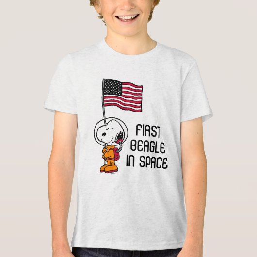 T-shirt En Tri-matière NASA| Snoopy avec astronaute du drapeau (Recto)