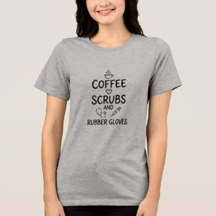 T-shirt En Tri-matière Nettoyages au café et gants en caoutchouc concepti