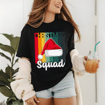 T-shirt En Tri-matière Retro Christmas Squad Santa Hat Festive<br><div class="desc">Escouade de Noël rétro Le T-shirt Festive de Santa Hat est un arrière - plan de style rétro avec le texte "Escouade de Noël" en typographie colorée avec un chapeau de Père Noël au centre. Conçu par Evco Holidays www.zazzle.com/store/evcoholidays</div>
