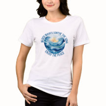Vagues de plage apaise l'âme des femmes