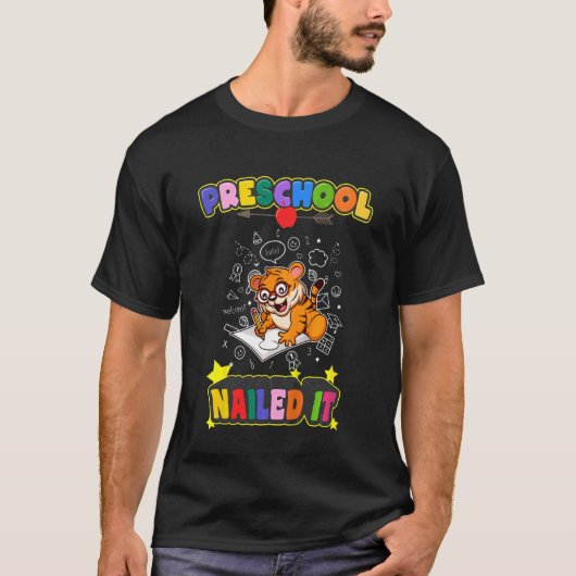 T-shirt Enfants Preschol Nail It Kindergarten Pre K Gradu (Devant)