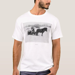 T-shirt Enfants sur la photographie de traîneau dessinée