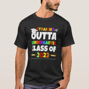 T-shirt Enfants Tout Droit En Dehors De Maternelle Classe