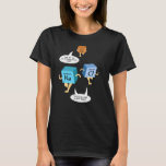 T-shirt Enseignant en chimie Anniversaire Gag Science Geek<br><div class="desc">Surprenez votre professeur de chimie pour leur anniversaire avec ce drôle et mignon professeur de chimie Anniversaire science Gag dire pour les professeurs geeky qui aiment les éléments de table périodiques plaisanteries</div>