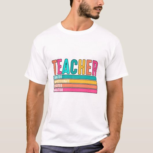 T-shirt Enseignant Motivateur compatissant École dédiée (Devant)