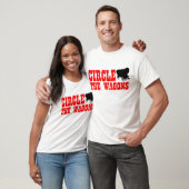 T-shirt Entourez les chariots (Unisexe)