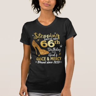 T-shirt Entrée dans mon 67ème anniversaire avec grâce des