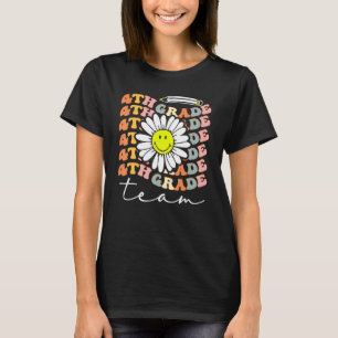 T-shirt Équipe de 4e année Rétro Groovy Femmes Heureux Pre