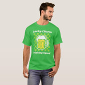 T-shirt Équipe de boisson Charme Chanceux (Devant entier)