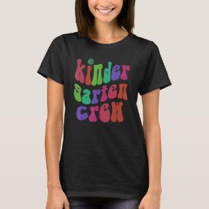 T-shirt Équipe de maternelle rétro Hello Kinder Rose