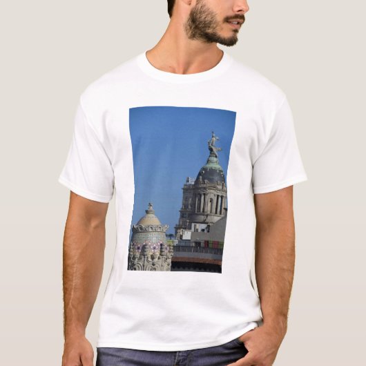 T-shirt Espagne, Catalogne, Barcelone. Le toit de Barcelon (Devant)
